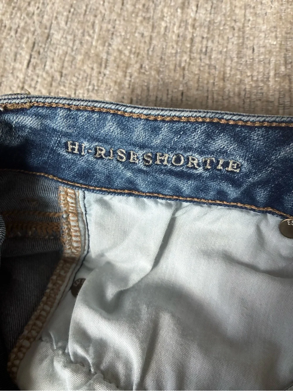 American Eagle Outfitters Frayed Distressed Denim Shorts - Blue